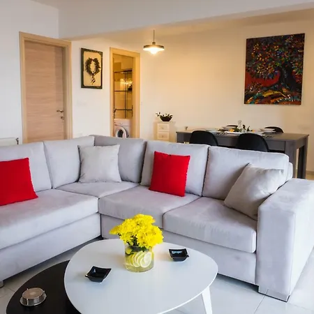 Holy Paraskevi Appartement *